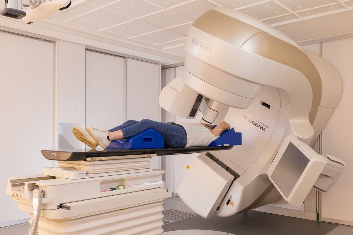 Behandlung mit dem Strahlentherapiesystem 